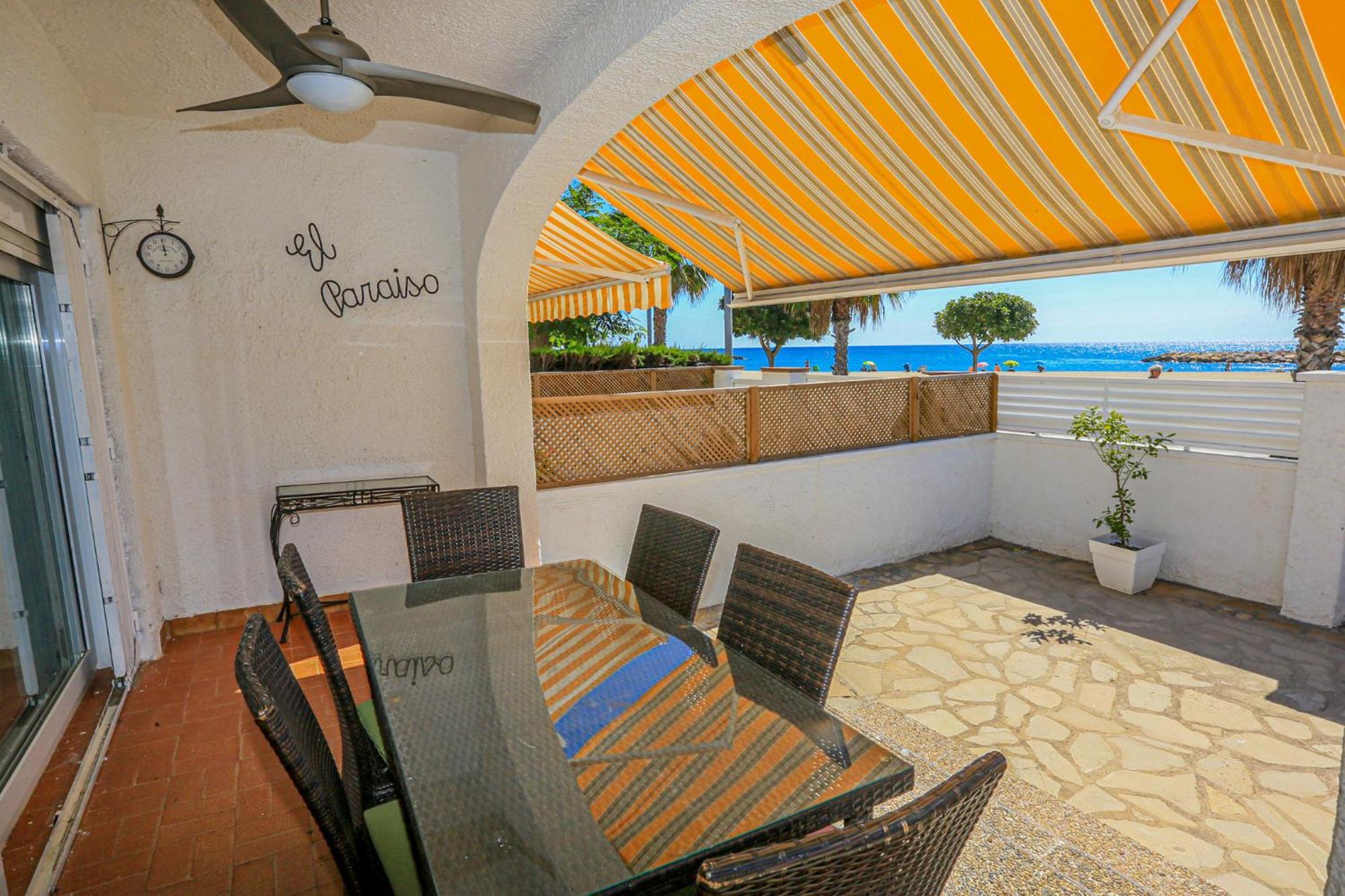 Villa Laura II - Only Families Камбрильс Экстерьер фото